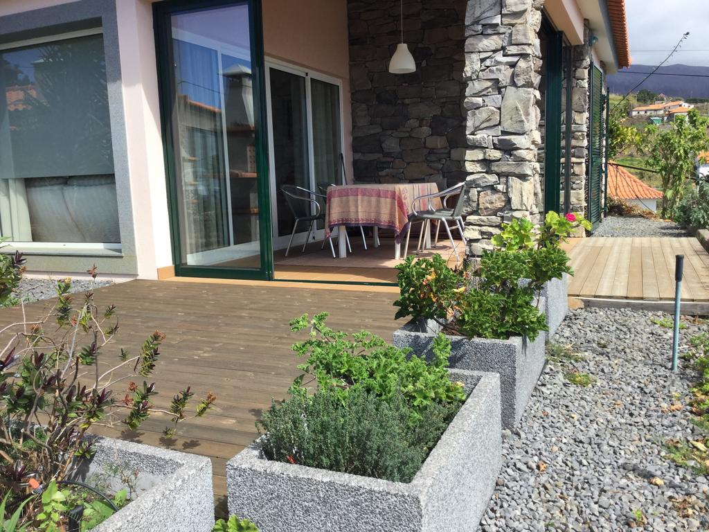 Banda Do Sol Self Catering Cottages Estreito Da Calheta Εξωτερικό φωτογραφία