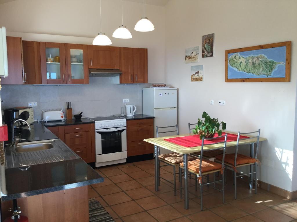 Banda Do Sol Self Catering Cottages Estreito Da Calheta Εξωτερικό φωτογραφία
