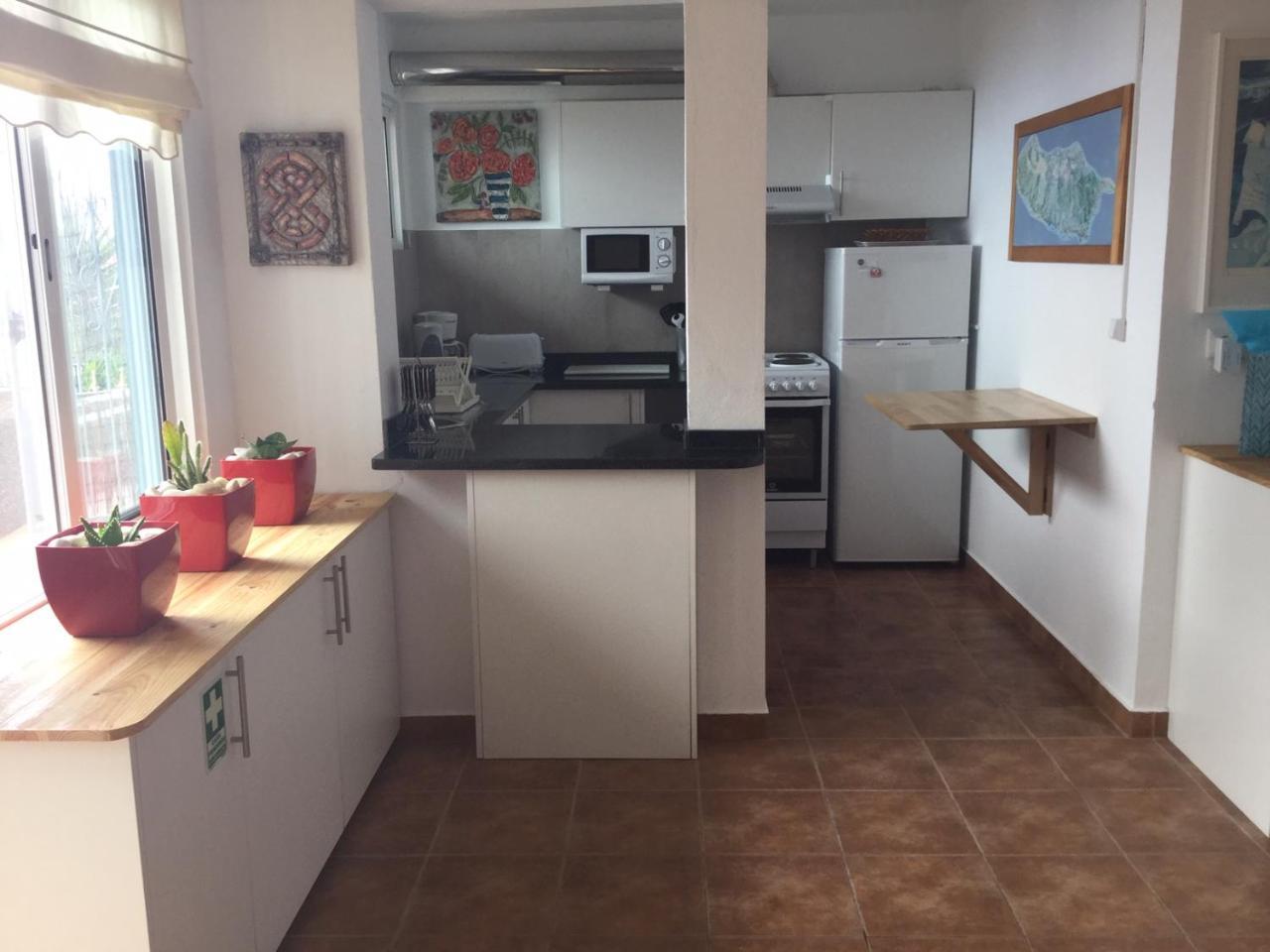 Banda Do Sol Self Catering Cottages Estreito Da Calheta Εξωτερικό φωτογραφία